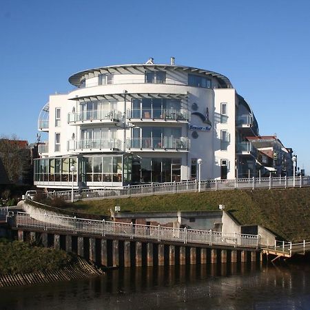 בנסרסיל Nordseehotel Benser Hof Am Hafen מראה חיצוני תמונה