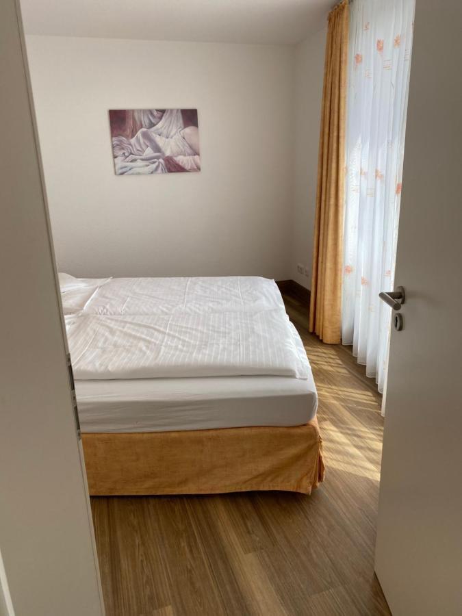בנסרסיל Nordseehotel Benser Hof Am Hafen מראה חיצוני תמונה