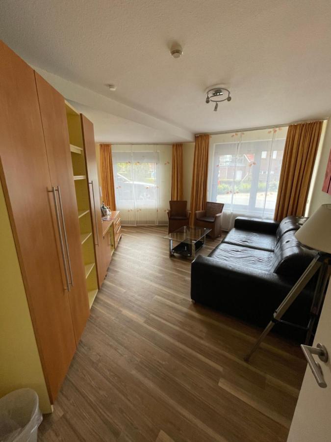 בנסרסיל Nordseehotel Benser Hof Am Hafen מראה חיצוני תמונה